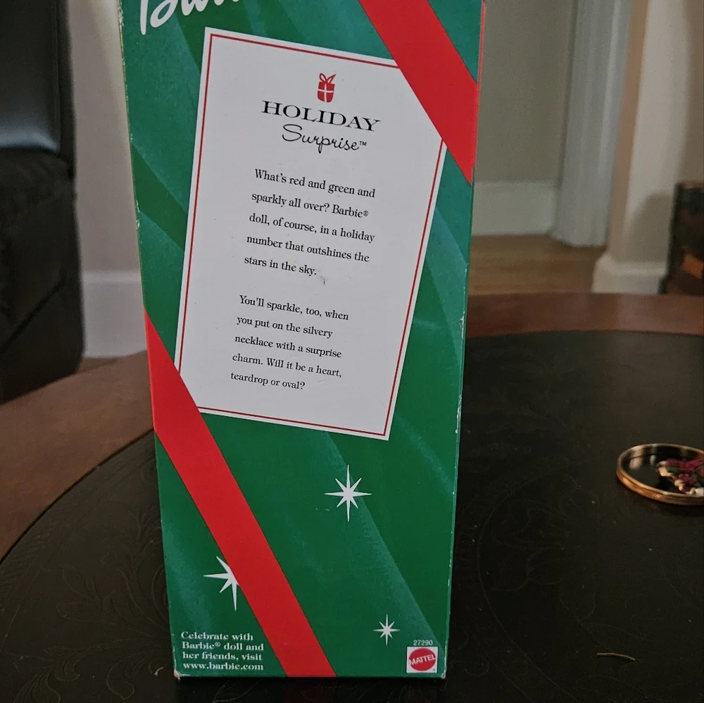 2000 Holiday Barbie NIB - Picture 3 of 4